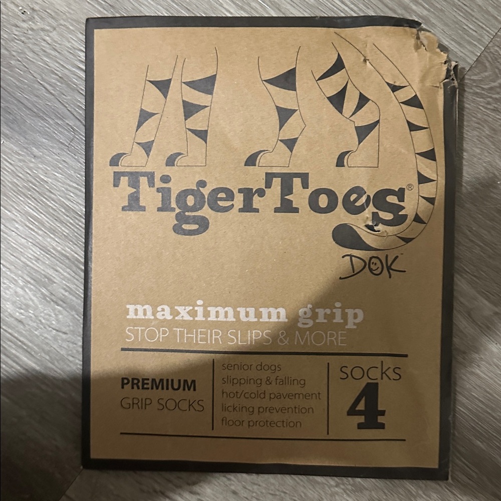 New in PKG Dog Grip Socks XXL - Brown